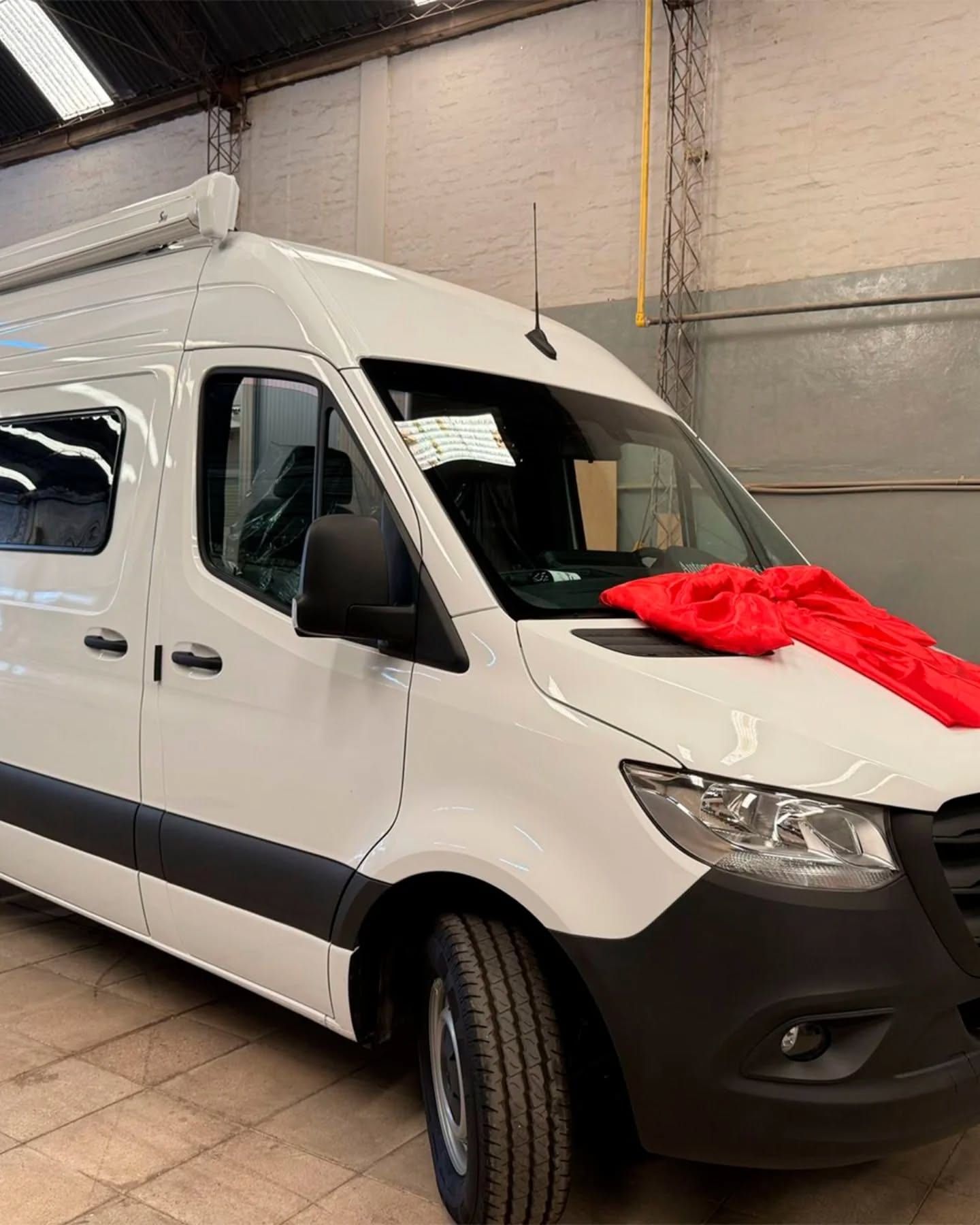 Finished Sprinter 414 CDI at the Taller Italia workshop, ready for handover